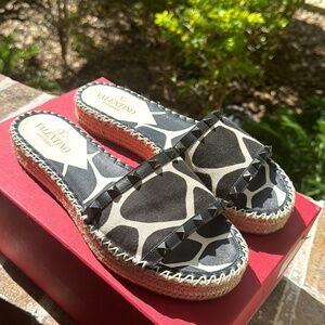 Valentino Sandal